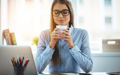 Rester zen au travail : 7 rituels pour apaiser le stress quotidien