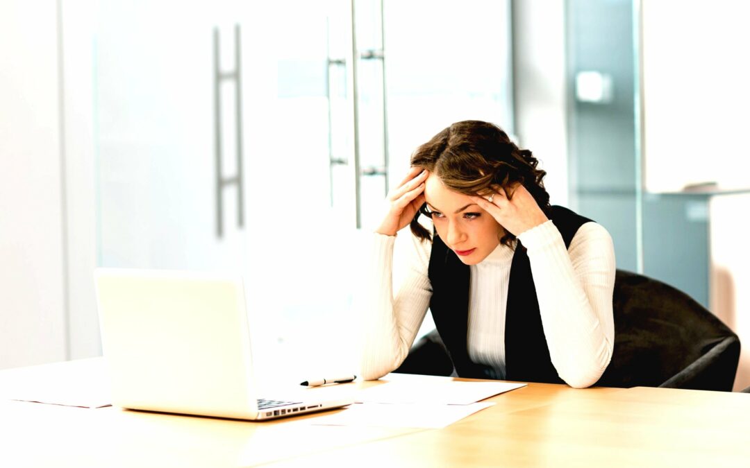 RPS, TMS, burn-out : Que signifient ces acronymes du mal-être professionnel ?