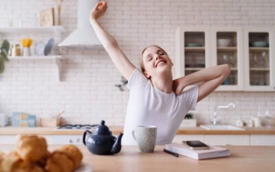 Rééquilibrage Énergétique : 5 pratiques pour bien démarrer sa journée de travail