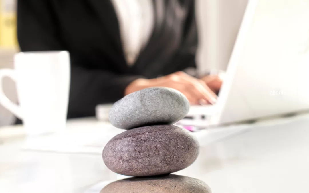 Quand l’énergie au travail s’épuise : écouter les signaux avant l’effondrement